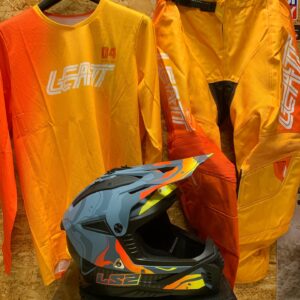 Calça + Camisola Leatt 3.5 + Capacete LS2 MX708 FAST II